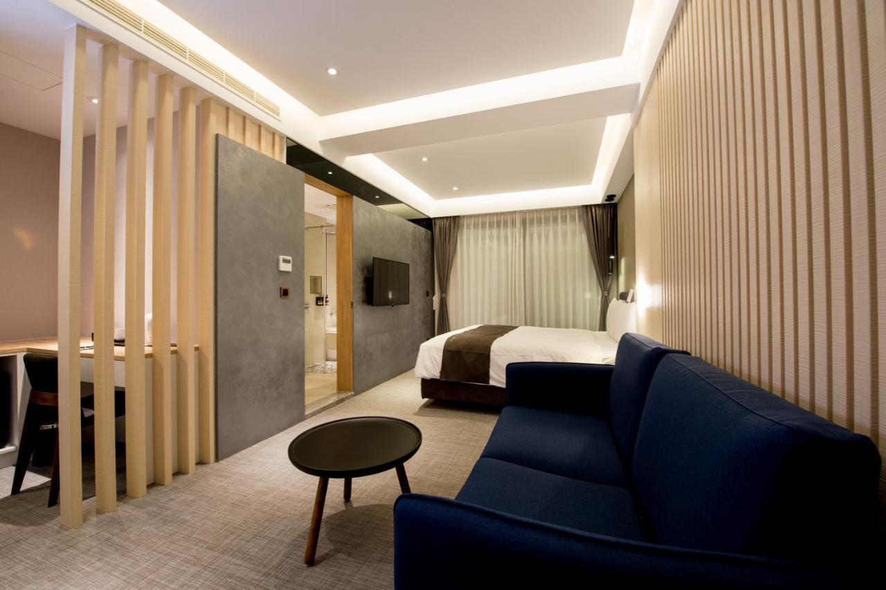 He-Jia Hotel Miaoli Zewnętrze zdjęcie